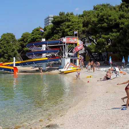With A Parking Space - 16430 *